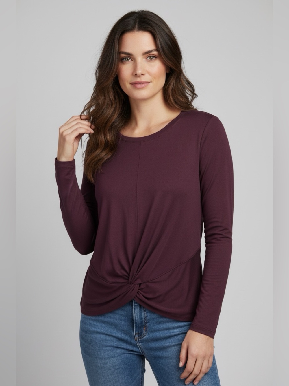 🫶🏻 Zobha Long Sleeve Twist-Front Top in Deep Plum